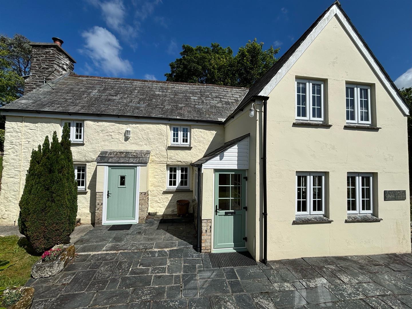 2 bedroom property to let in Rosenannon, Bodmin £1,250